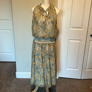 Twelfth Strret by Cynthia Vincent paisley dress, size medium.
Never worn